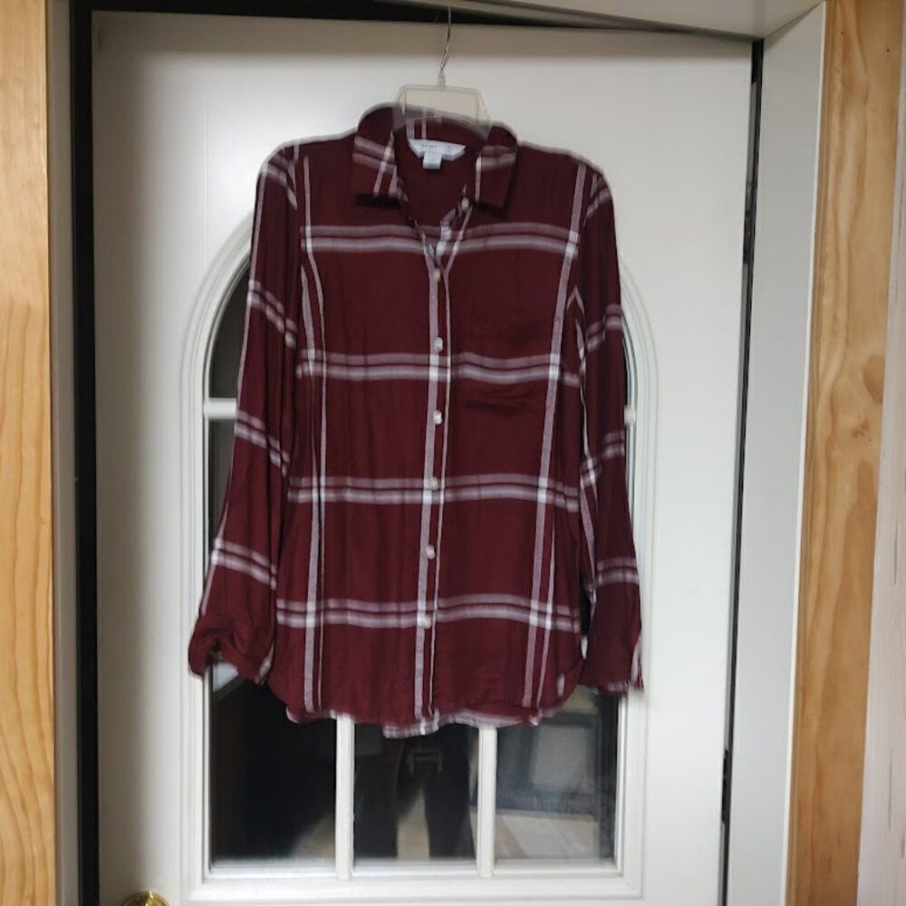 New Old Navy Burgundy Long Sleeve Button Down Shirt Size Women's Small